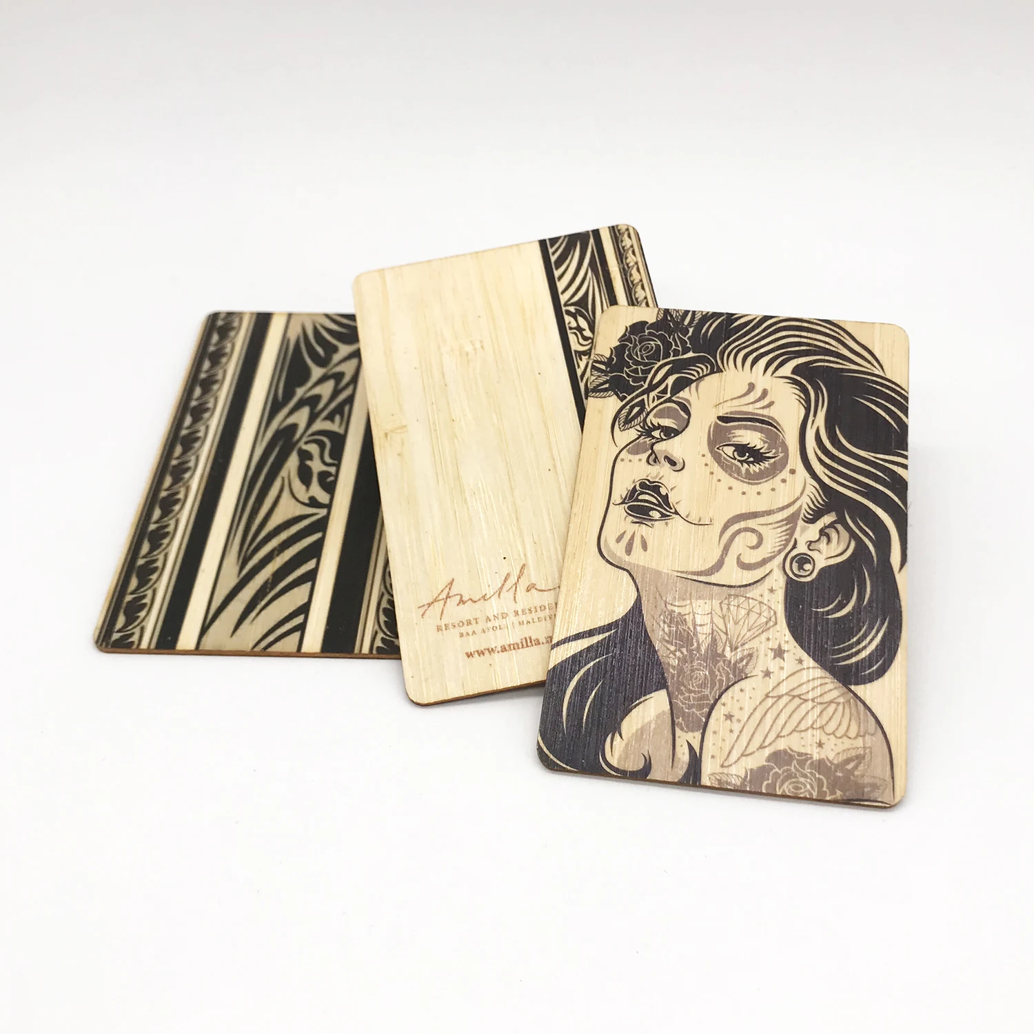 Smart NFC RFID Card Laser Engraved Eco Friendly Wooden Card