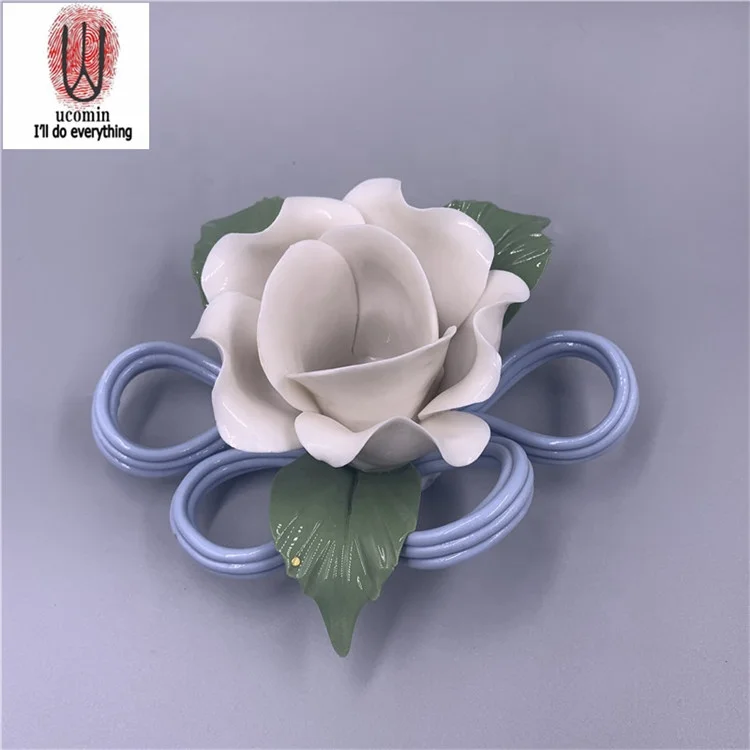 
BUY 2 GET 1 FREE Original New Amazon wedding table produced in Dehua candlestick 