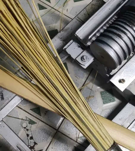 Hand Manual Multifunctional Bamboo filament Planer Sharpener Fix Size Shaping Machine