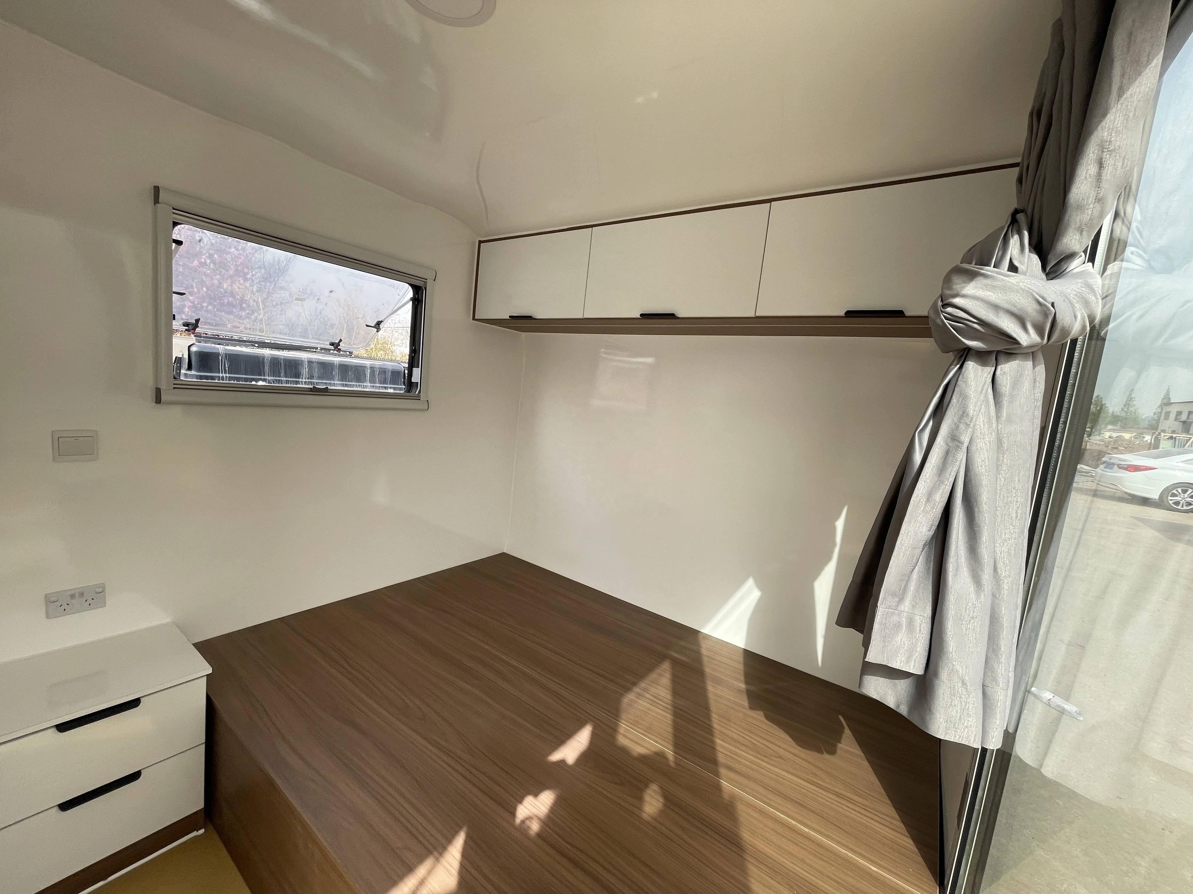 Tiny Ipod with Comform of Home