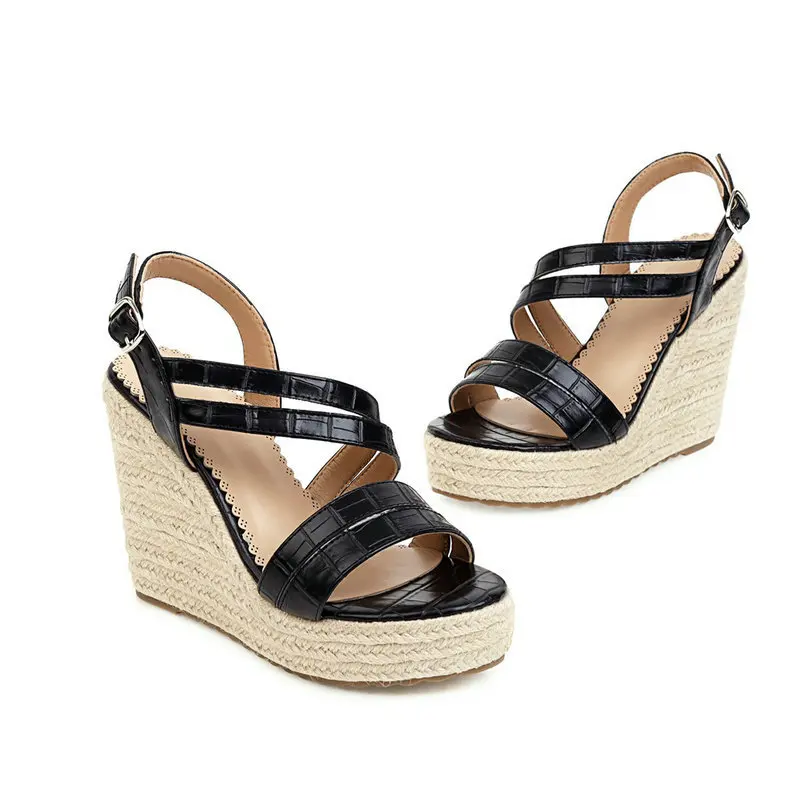 Hot selling sandals shoes wedge heel with low