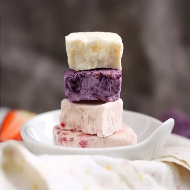 Chinese Wholesale Premium Quality Crunchy Snacks Freeze Dried Yogurt with Fruit High Nutrients And Life Probiotics Contain