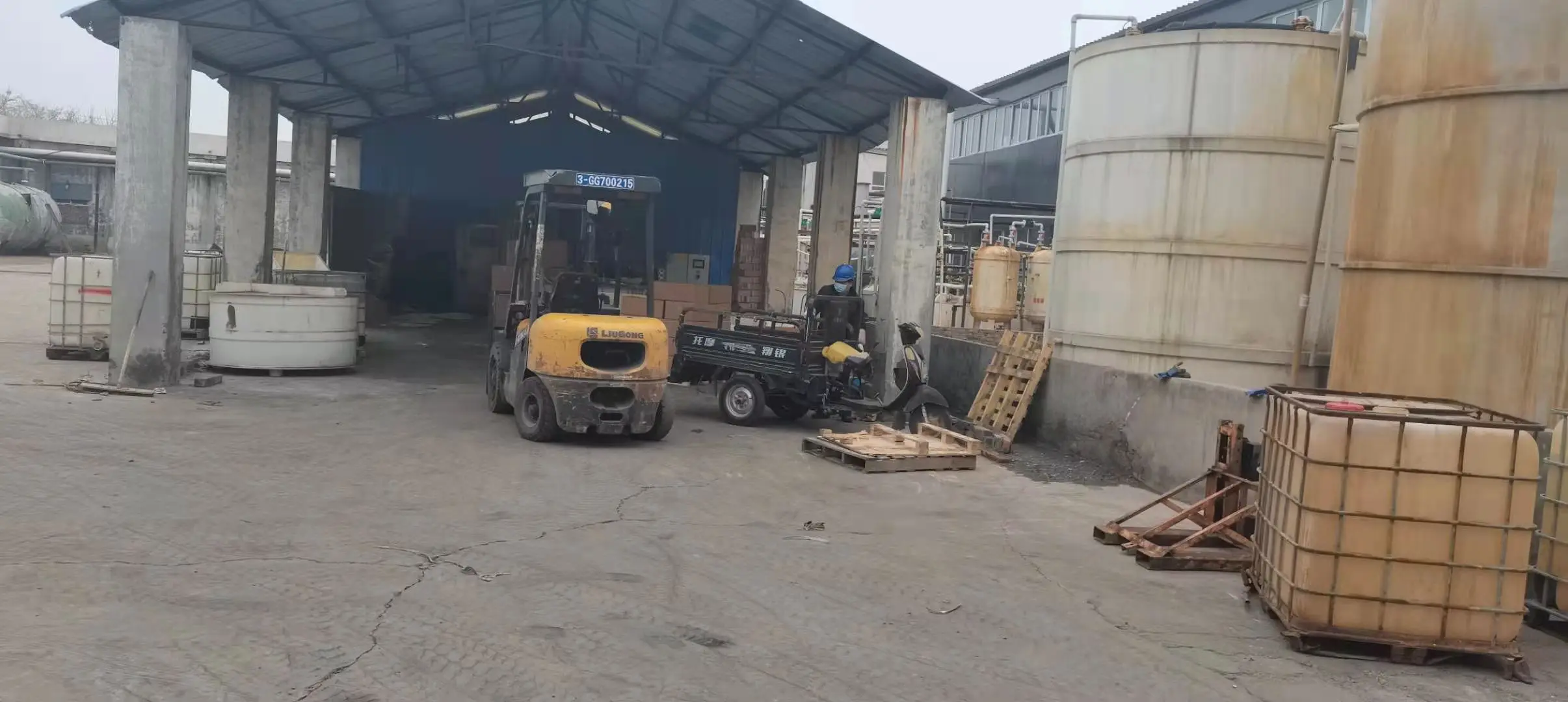 Factory supply powder Adipic Acid CAS 124-04-9 with favorable price