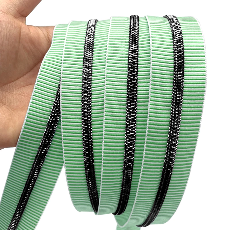 Wholesale stripes zipper tape custom 5# fashionable #3 nylon zipper coil for handbag