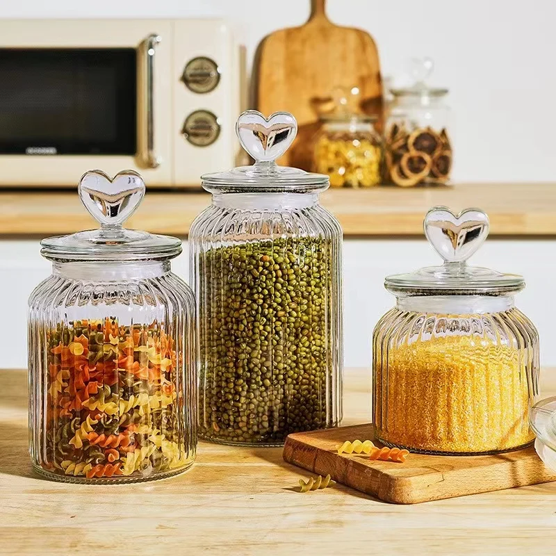 Wholesale large cookie storage bottles jars glass with lid storage pickles jar