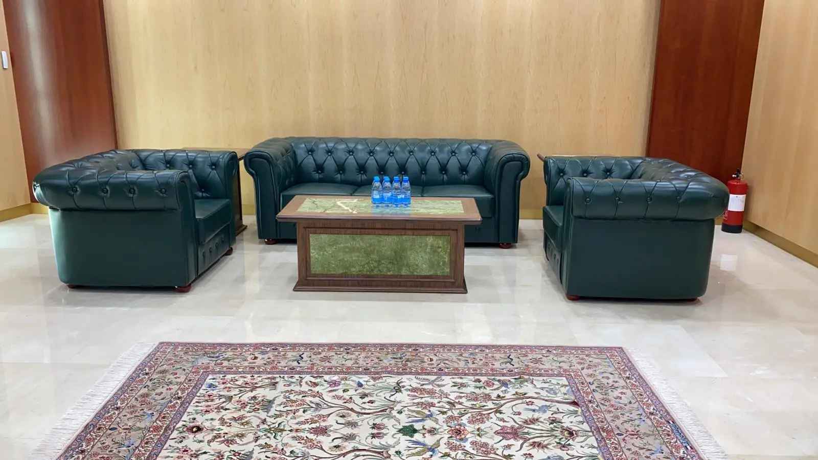 ADJACENT OFFICE PIC 2.jpg