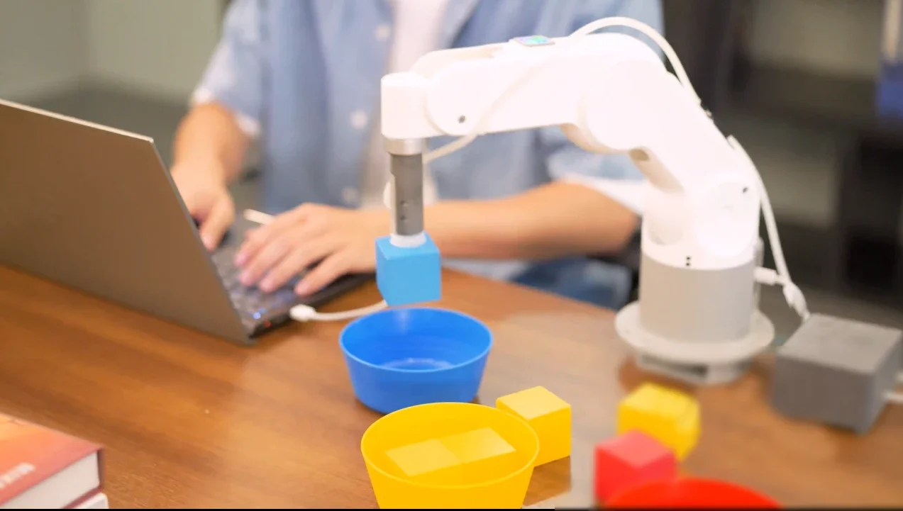 STEAM kit/Palletizer 4-axis robotic arm/edational kit cobot