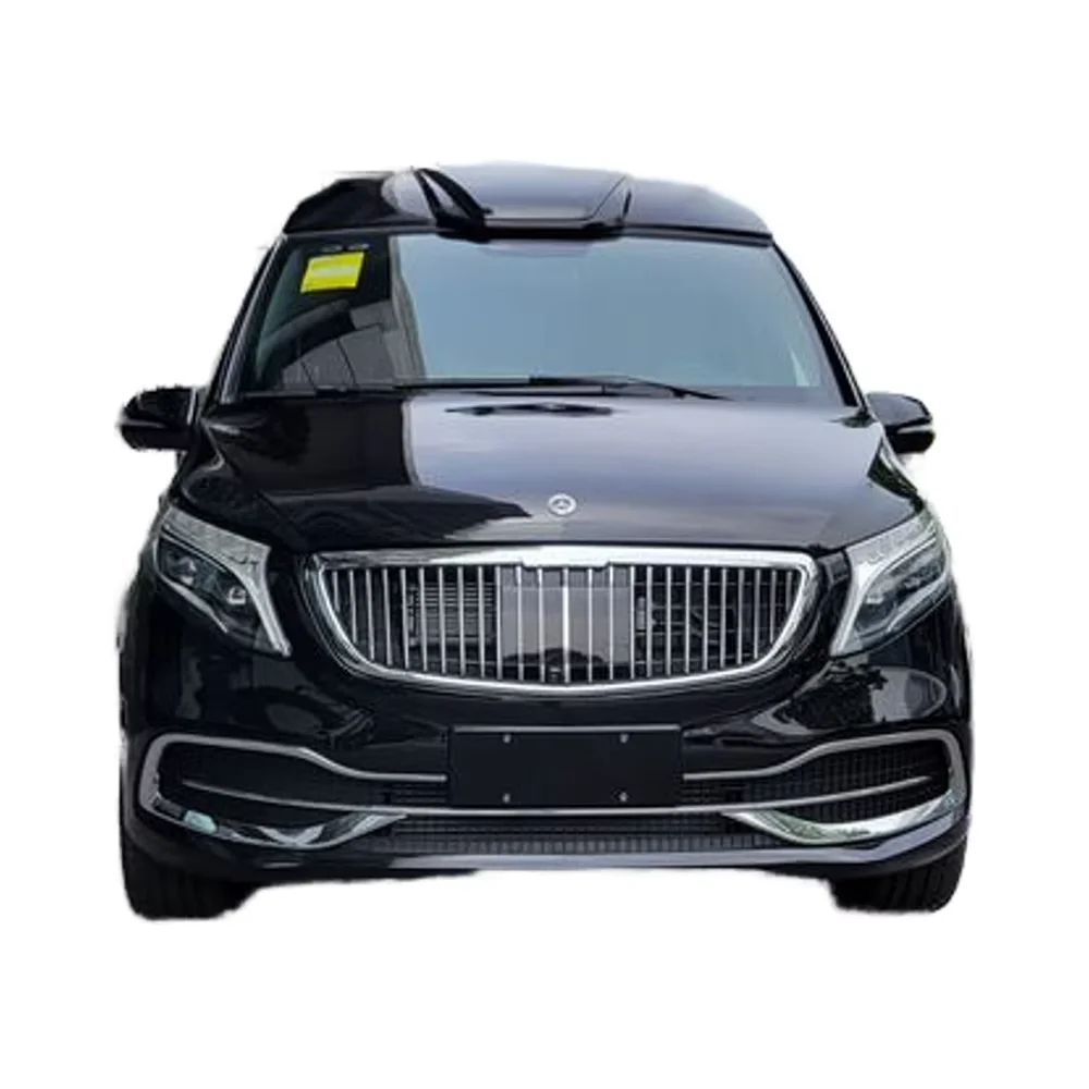Роскошный внедорожник Mercedes-Benz с кожаными сиденьями