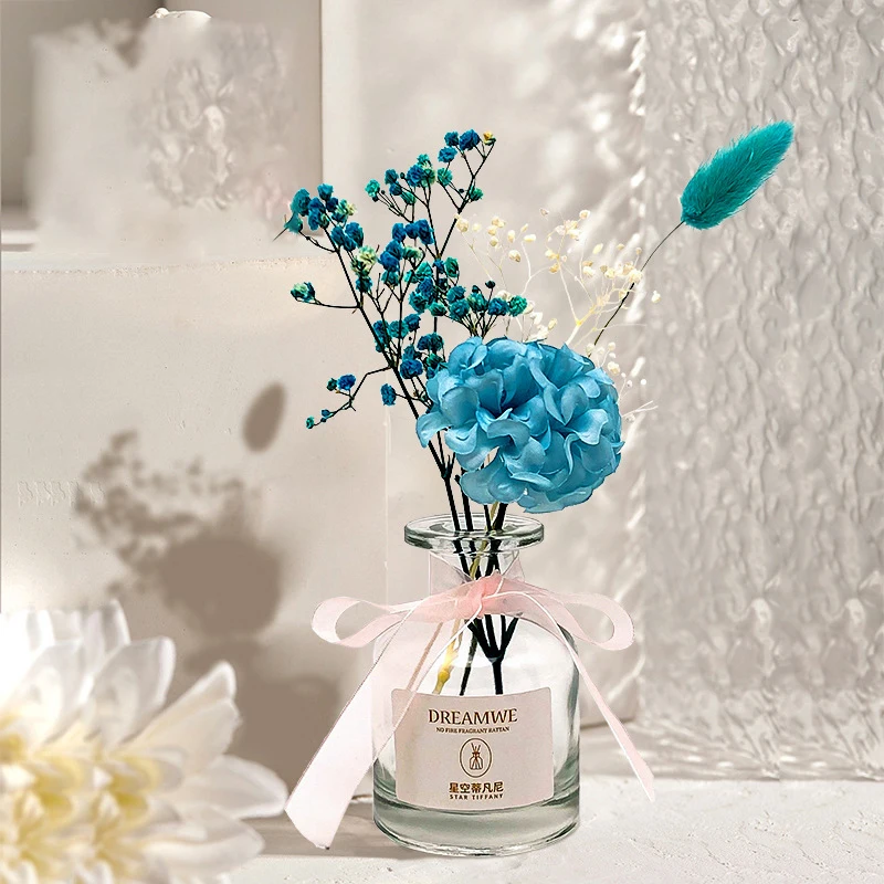 Factory Directly Fashionable Vintage Glass Bottle Fragrance Air Freshener Bathroom Hotel Dried Flower Reed Diffuser With Stick
