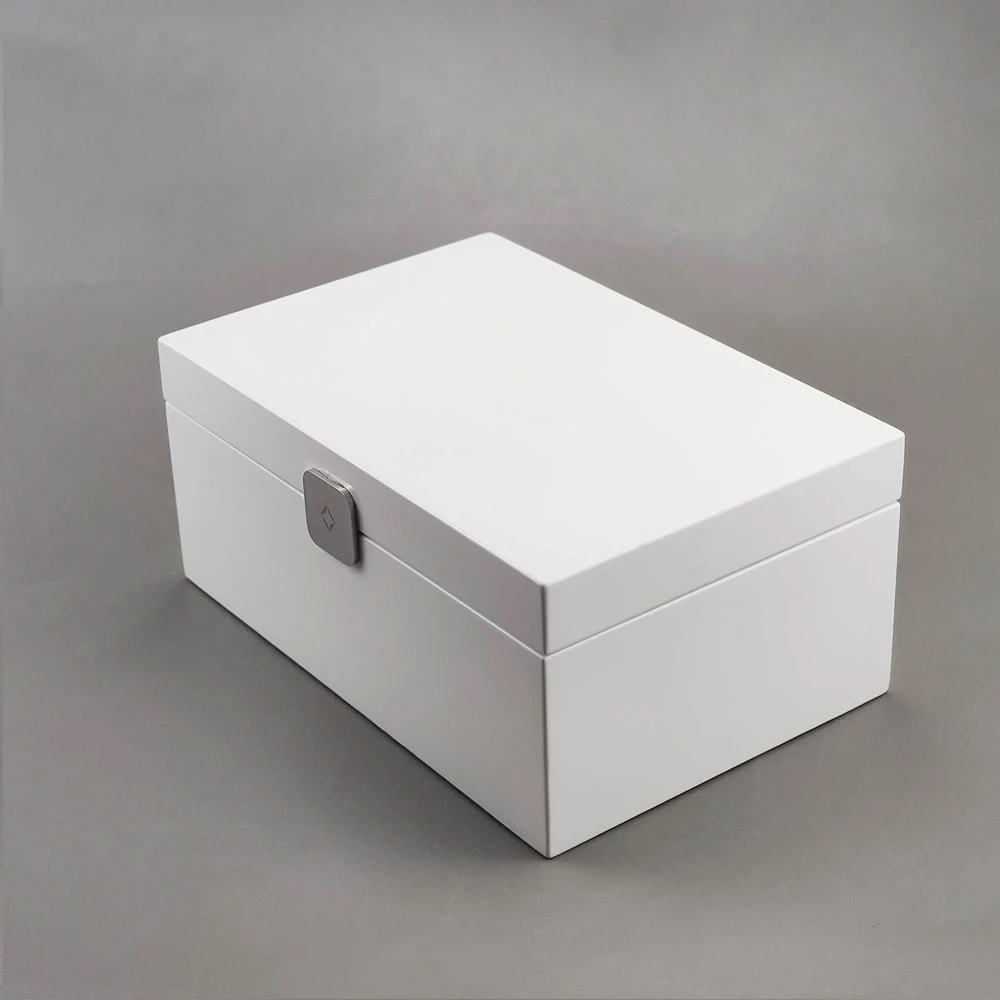 Professional manufacturer made glossy piano lacquer white paint laser engraving luxury wooden jewellery box