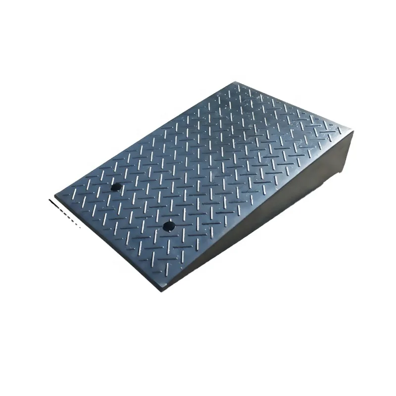 Popular High Loading Capacity Road Kerb Ramp Car Vehicle Ramp Rubber Curb Ramp