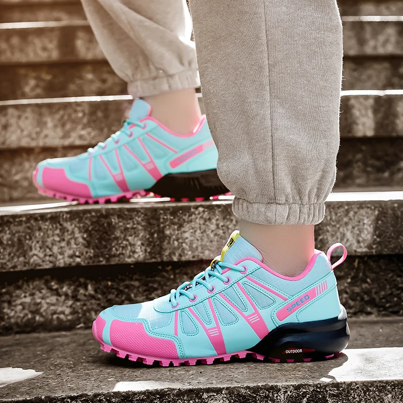 Style Shoes New Style Wholesale Women School Fashion Trend Casual Shoes Female Running Sneakers