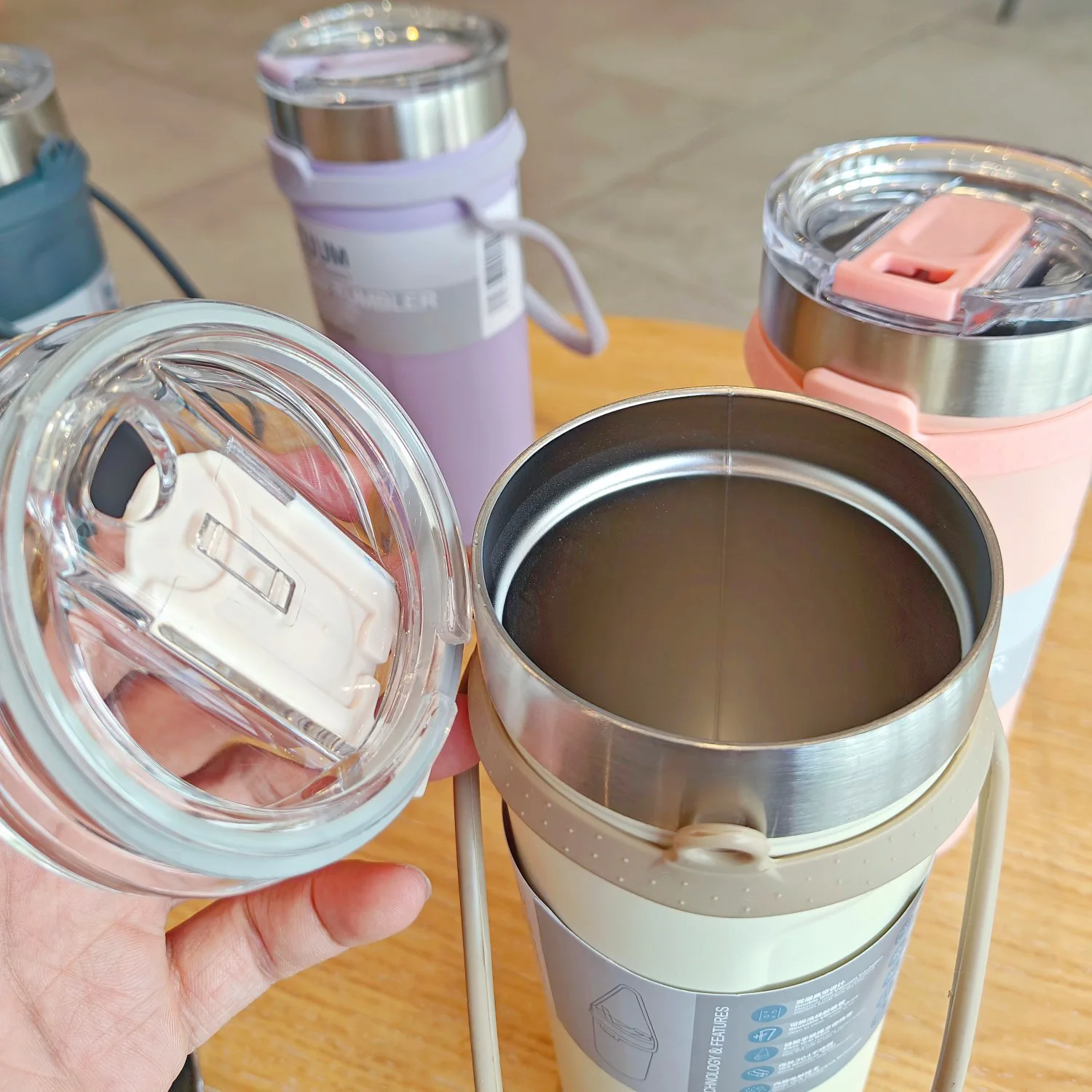 Md244 Fashion Simple Stainless Steel Cup Large Capacity Coffee Cup Portable Silicone Rope Car Ice Bullion Cup