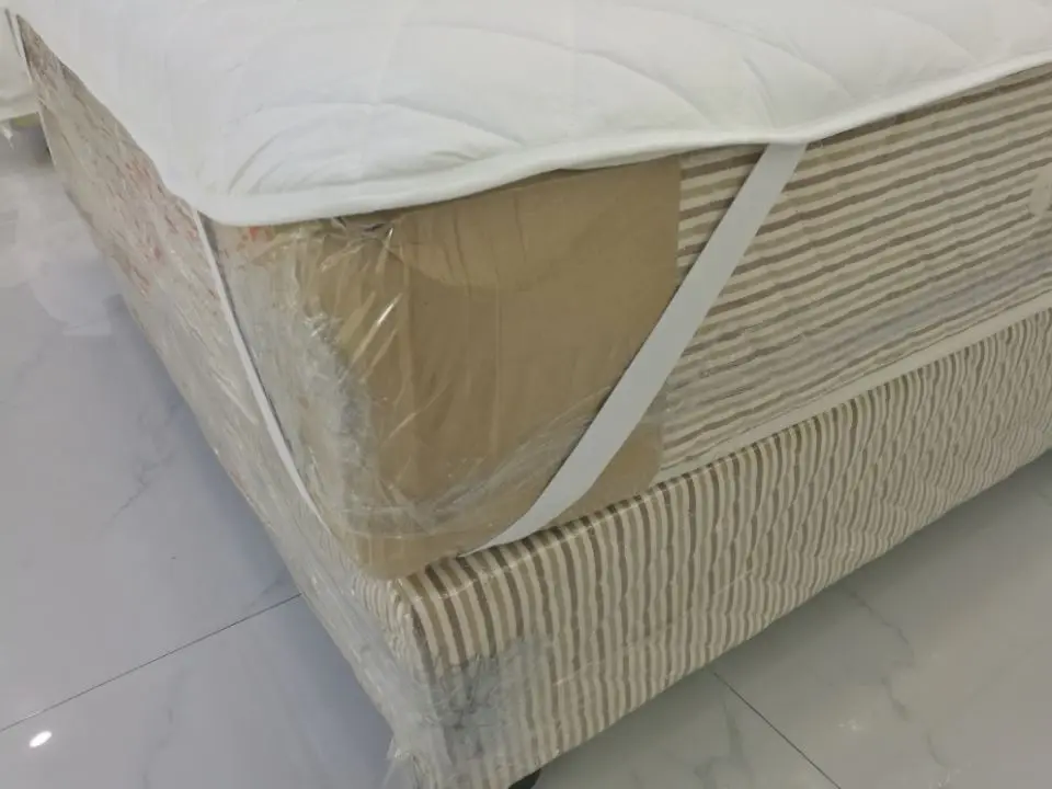 high quality 120*200 100-cotton fabric quilted hotel mattress cover