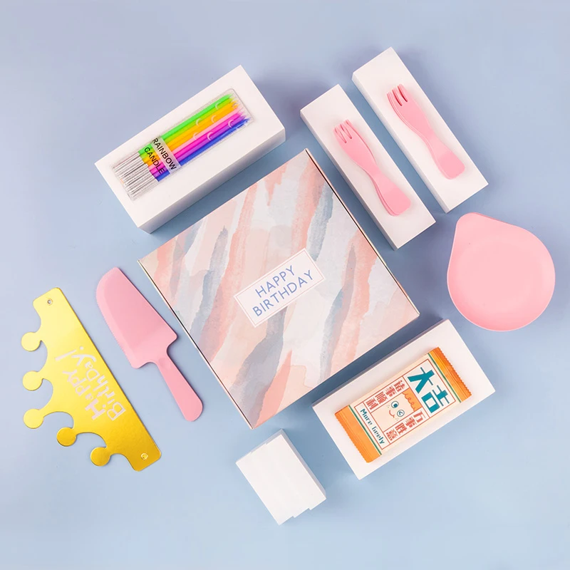 
Six-In-One Cake Cutlery Set Disposable Tableware Tray Birthday Hat Candle Serviette Box Set 