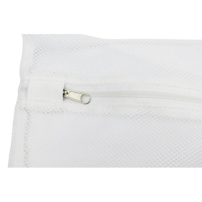 Небольшой полиэстеровый сетчатый мешок для стирки нижнего белья на застежке-молнии