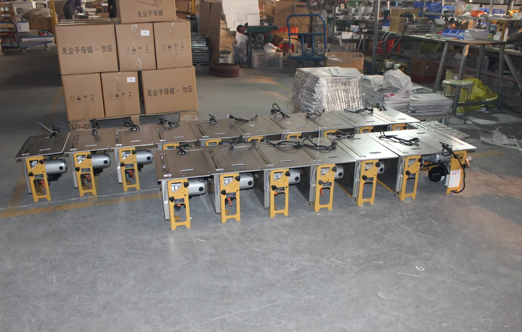 Industrial vertical circular saw Mini portable folding sliding panel saw table for woodworking