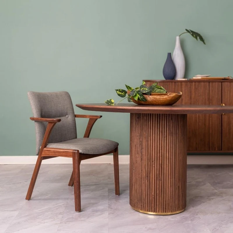 Modern Design Home Furniture Cream Style Customized Restaurant Dining Table Solid Wood Table Set 6 Seater