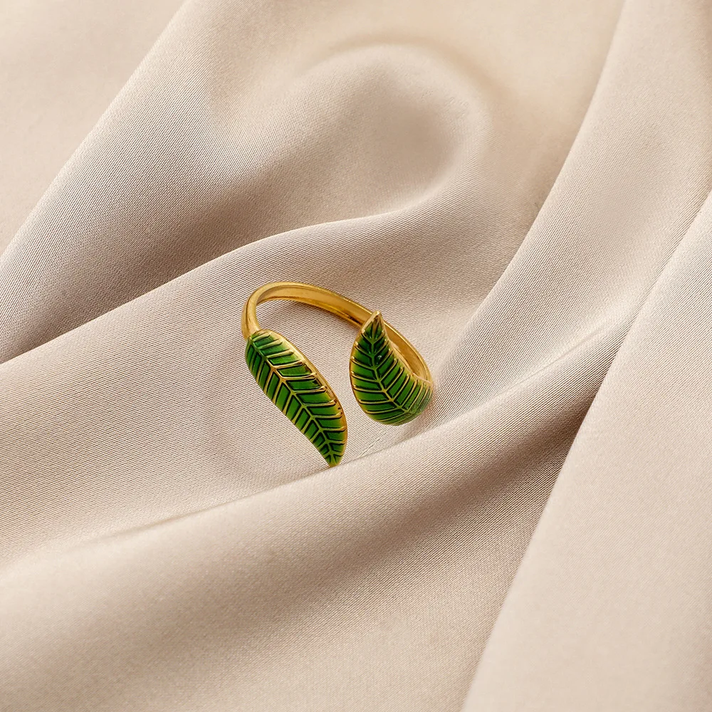 Beimai OEM Ring Titanium steel gold-plated oil-dripping green leaf open adjustable ring