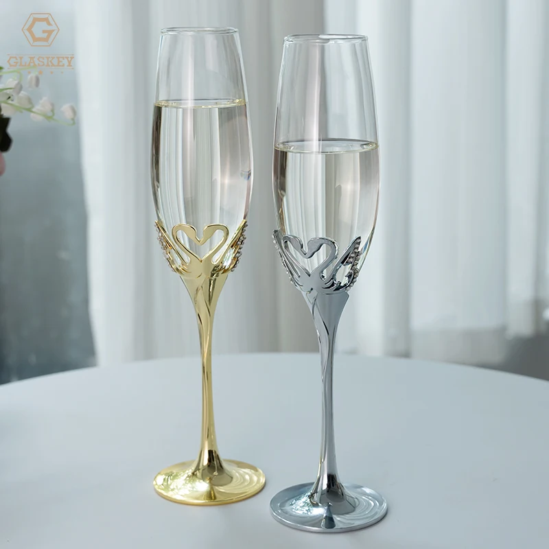 Creative Swan Crystal Glass With Diamond Goblet Luxury Wedding Champagne Glass Vintage Gold Silver Wine Glass