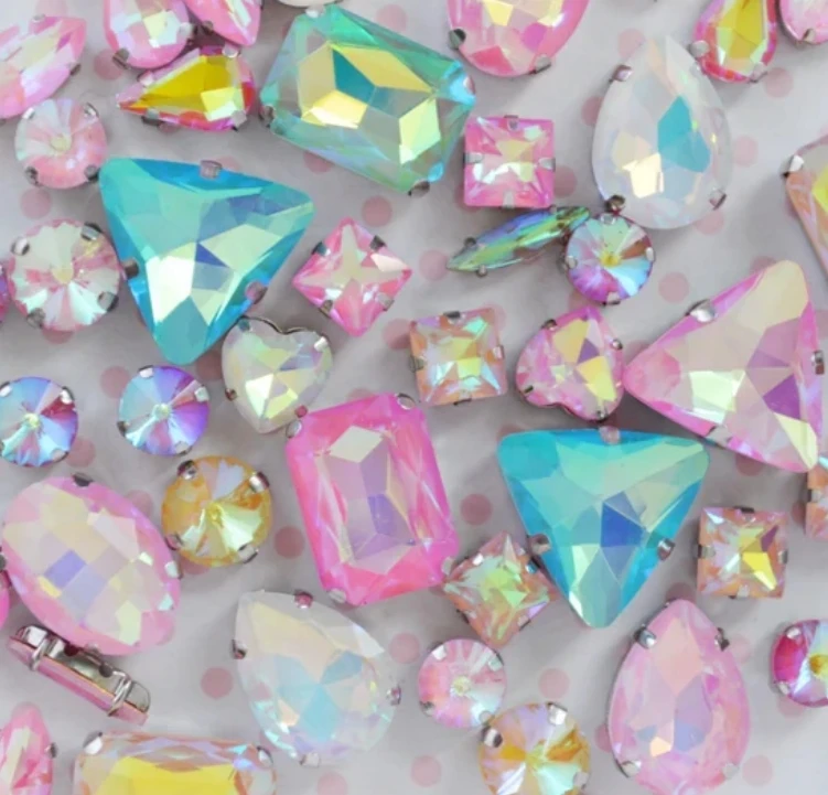 Fancy large topz factory wholesale baby neon color acrylic beads bulk crystal with claw setting