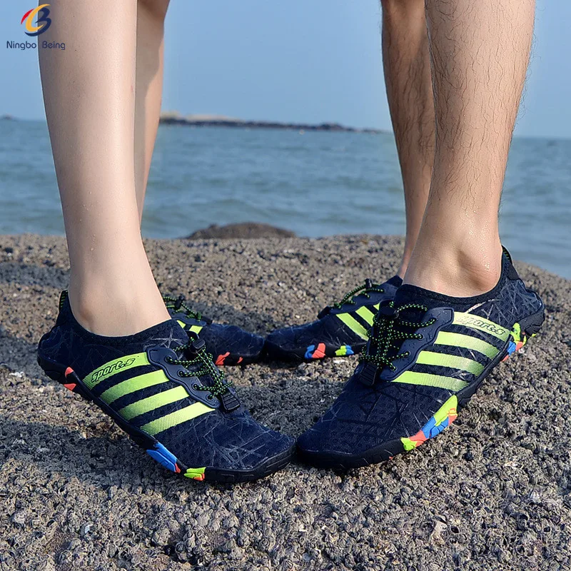 Wholesale women and men mountain climbing shoes outdoor extending sport shoes water shoes