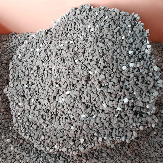 Strong clumping dust free sodium bentonite cat litter