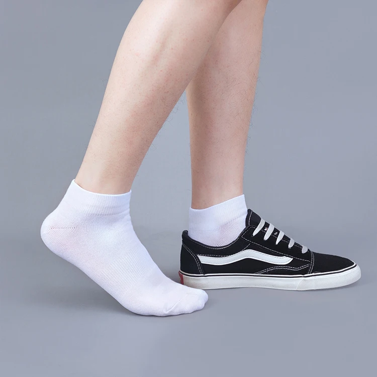 Cheap Wholesale OEM Cute Ankle Socks Custom Logo Summer Casual Socks Women Slipper Socks