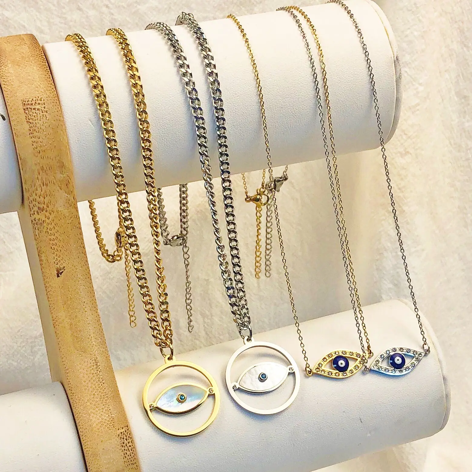 Stainess Steel 24K Gold Plating Crystal Blue Eey of Hurus Pendant Necklace Hip Hops Shell The Eye of Horus Necklace