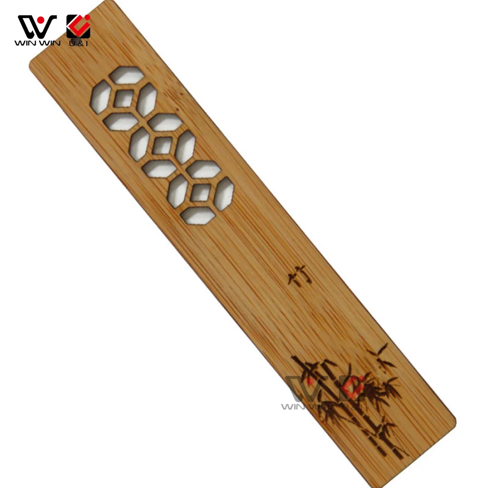 2022 New Fashion Handmade Customized Designs bamboo Wooden Hollow Out Bookmark for Crafts