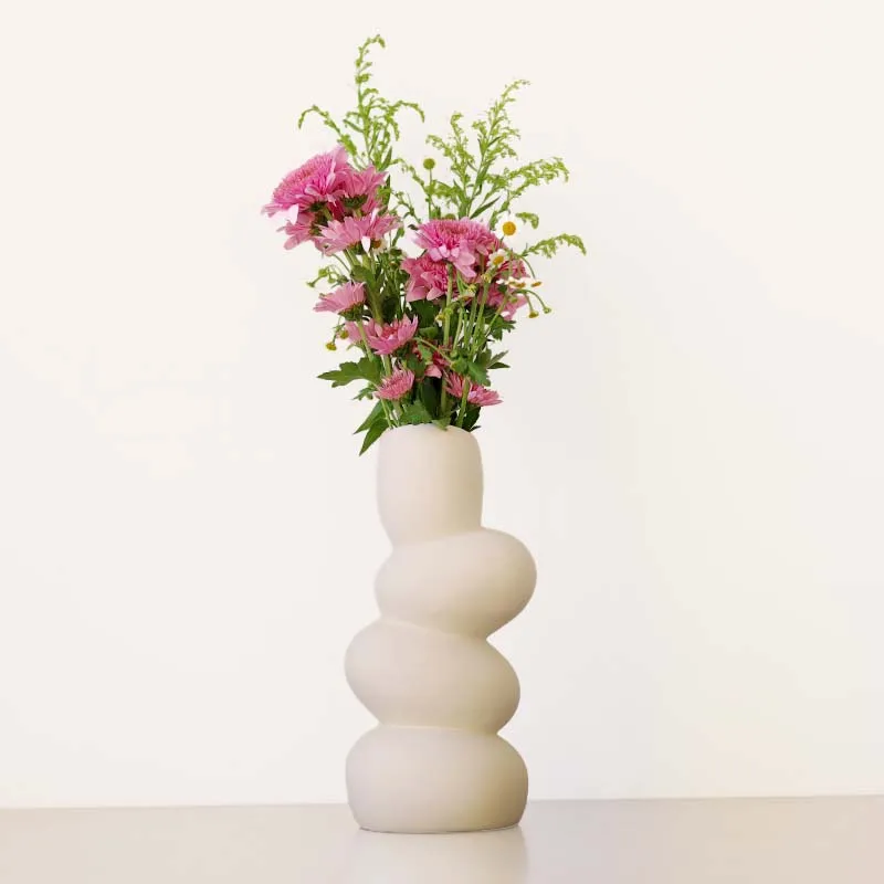 Creative Irregular Shape Non Waterproof Modern Nordic White Ceramic Flower Vase for Home Decor Living Room