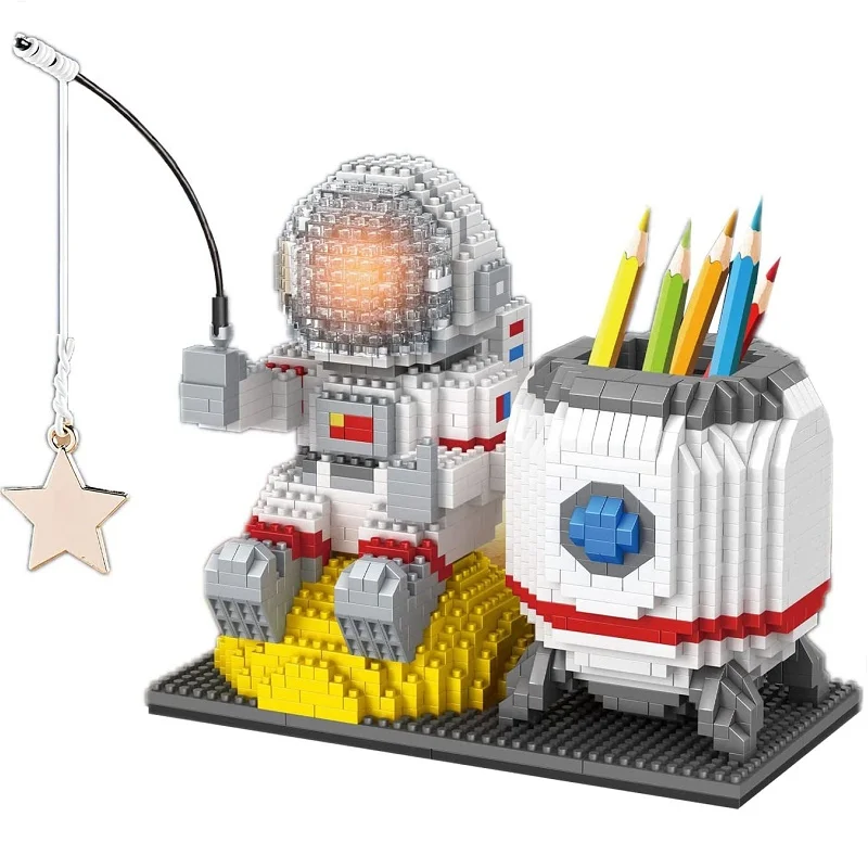 Micro Bricks Building Sets DIY Gift For Boys Girls Multi-Functional Astronaut Pen-Holders Mini Building Blocks Toy Set For Kids