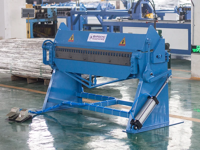 Hot Sale 1.5*2500 mm Pneumatic Sheet Metal Folding Machine TDF Galvanized Steel Bending