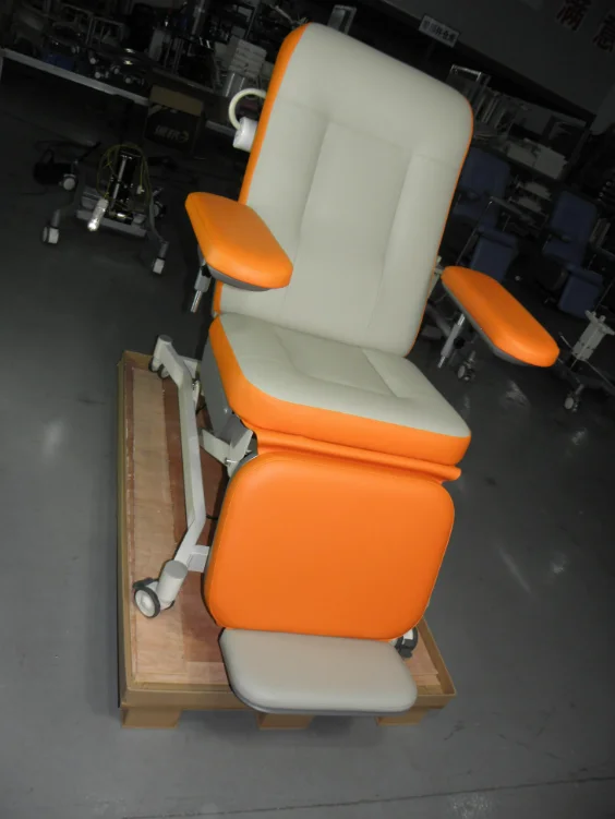Hospital use electric 4 motor reclining dialysis height adjustable blood collection chair