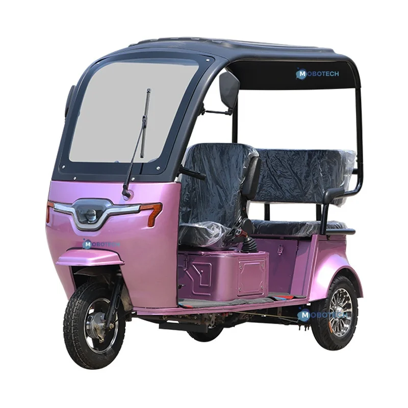 Continuously variable speed three-wheeled motorcycle for the elderly, gasoline-powered