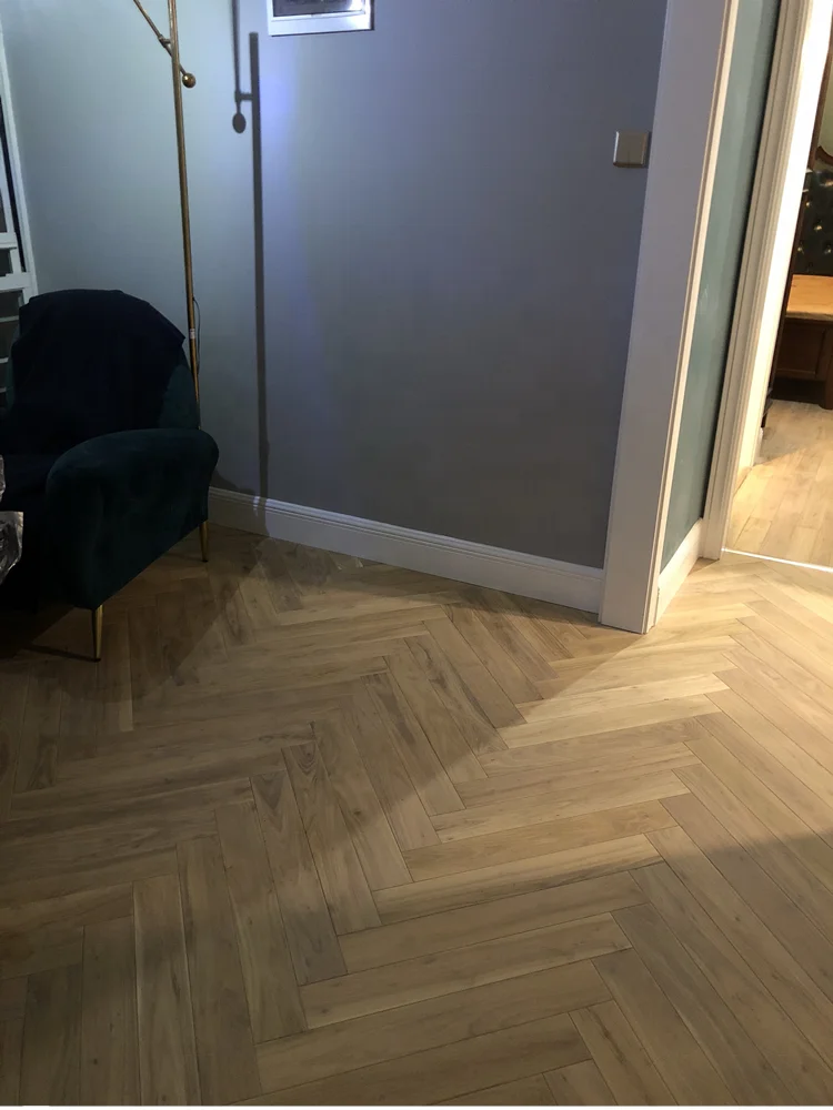 UV Oiled Teak Solid Wood Herringbone Parquet
