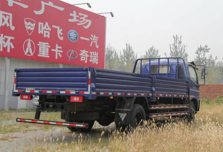 FOTON EURO III 10 Tons Load Capacity 6 Wheels Cargo Truck 141horsepower Diesel Truck Mini Lorry Van Truck With Cummins Engine