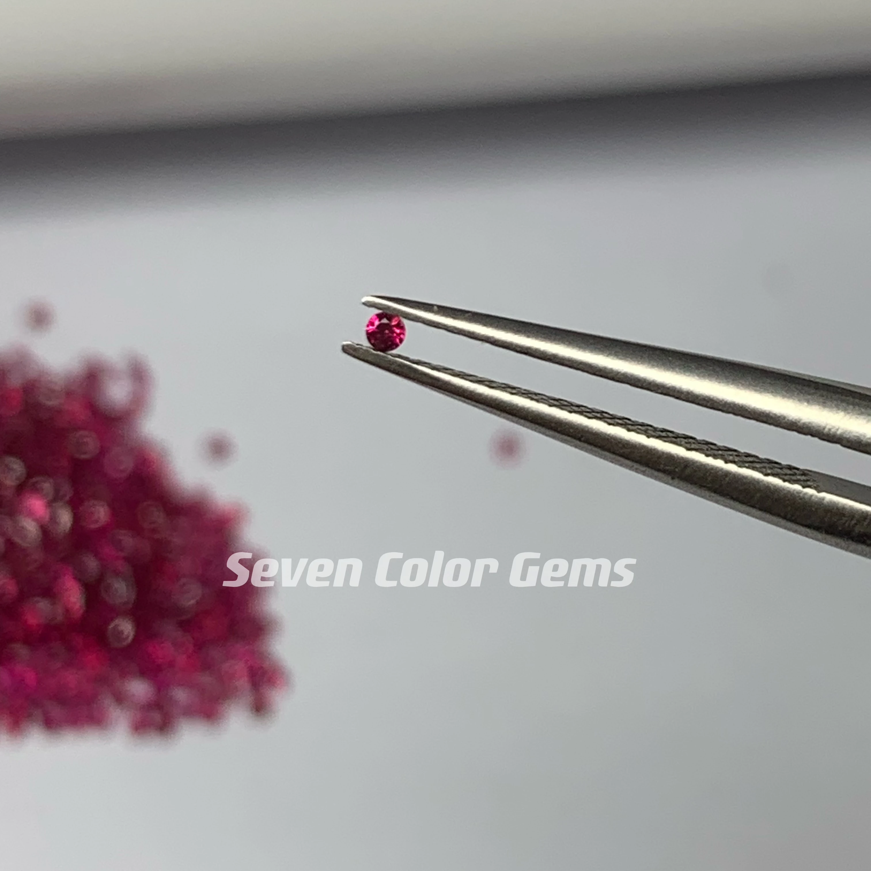 0.8-1.4mm Ruby Gemstone Blood Red Ruby Red Rose, Round Shape High quality stone ruby , Luxurious gems, price per carat.