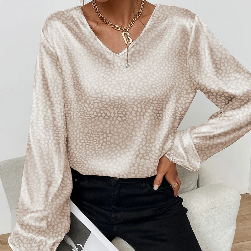 Hot Selling Early Spring V-neck Long Sleeve Blouse Lady Leopard Print Female Blouses and Shirts Top