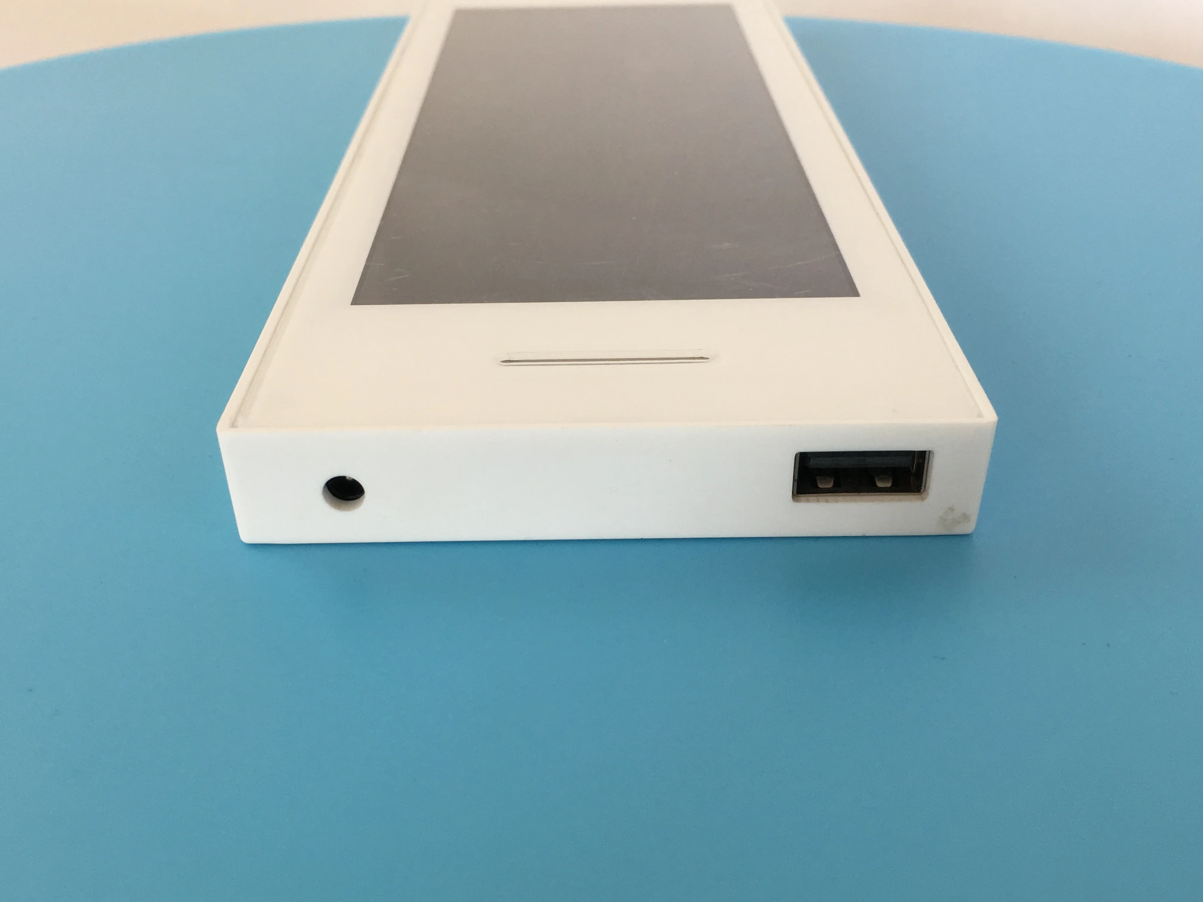 6.85 inch small shelf edge LCD wide stretched bar LCD monitor