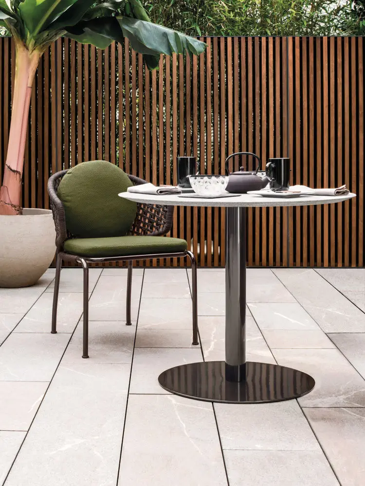 High End Restaurant Furniture Rattan Armrest Chair Exterior Arm Chairs