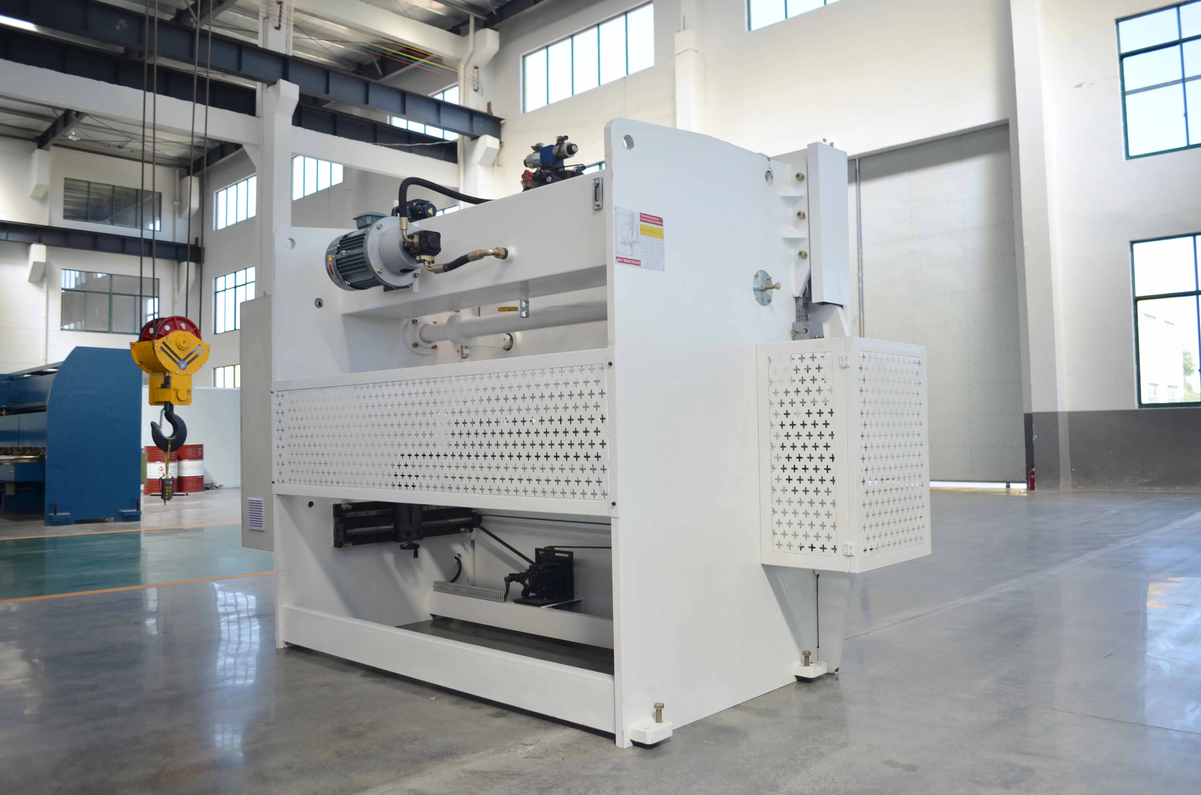 
NC hydraulic WC67Y-63/3200 metal sheet steel bar bending machine with taiwan hiwin straight line guide 