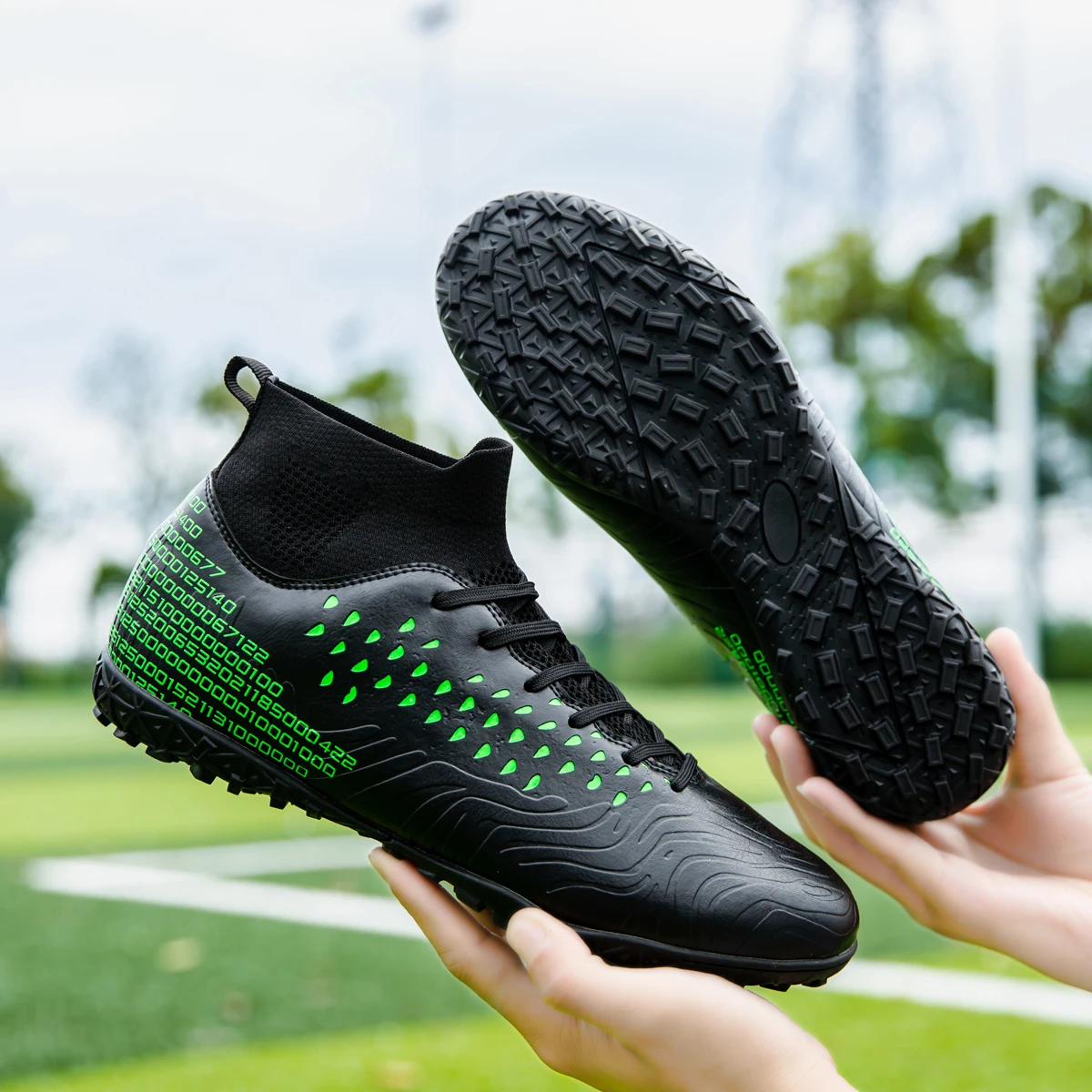 High quality factory customized hot selling long nail broken nail anti slip football shoes customized football shoes popular