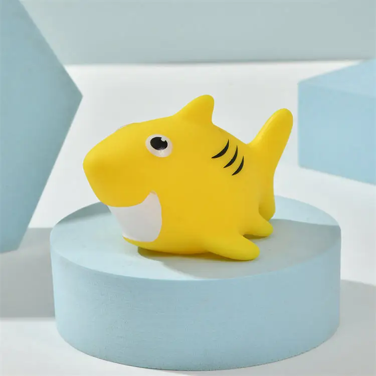 Custom Animals Shaped Kids Rubber Bath Toys DIY Bathroom Shower Toy Mini Rubber Spraying Shark Toy