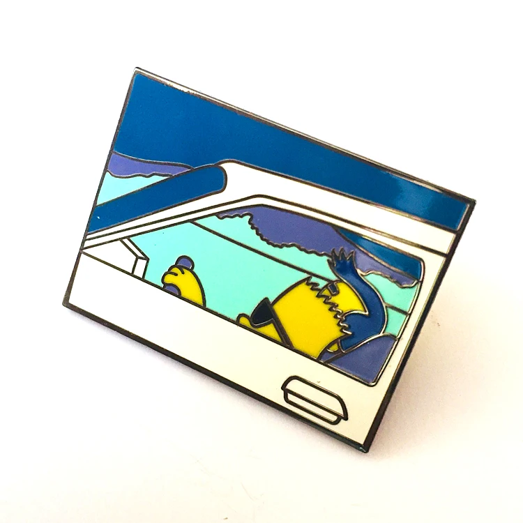 2021 hot sale no minimum Customized gold metal hard cartoon Lapel Pins With Backing Card with glitter