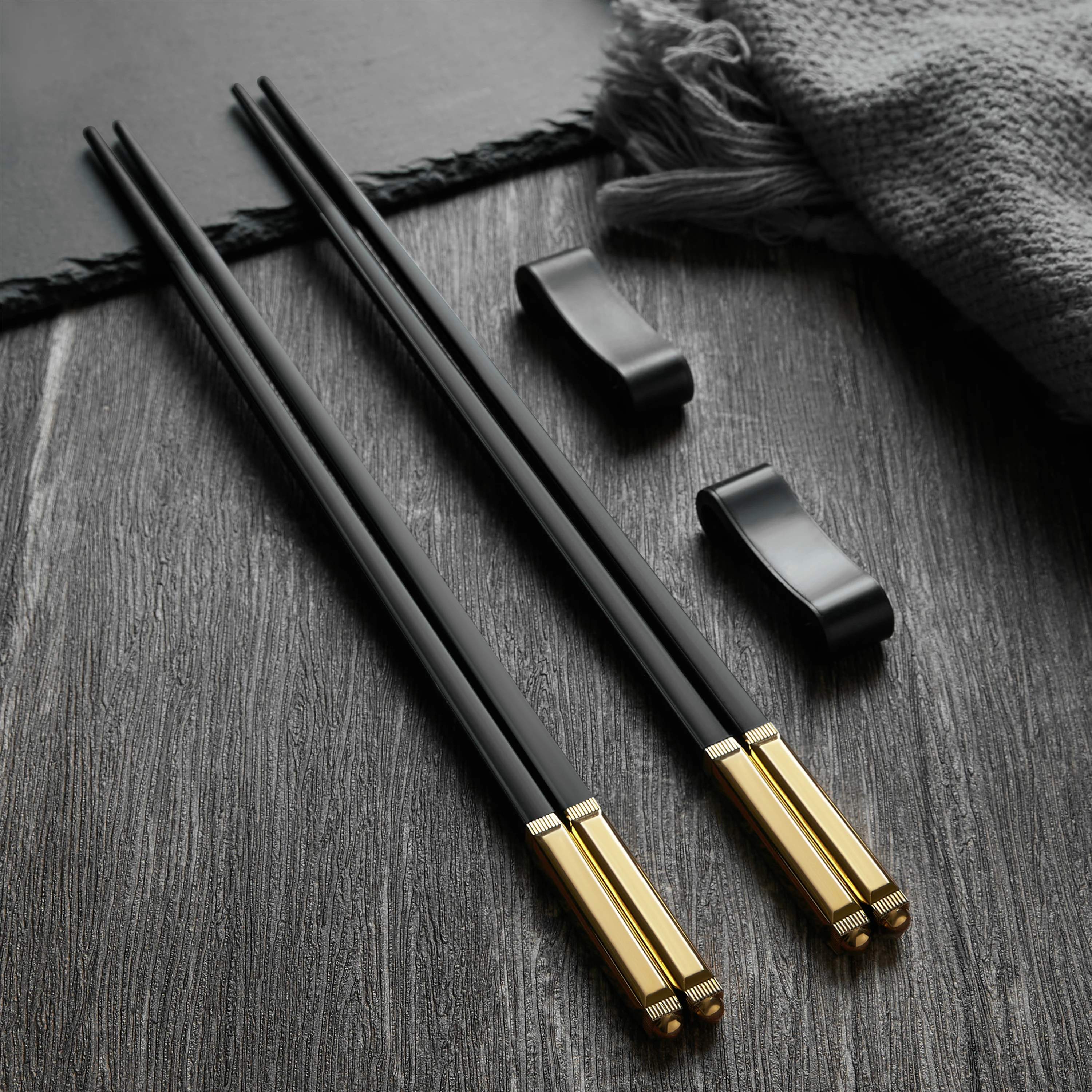 Stock Matte Gold Double Pointed Japanese Luxury Oem Fancy Chopsticks Gold Fibre Glass Chopsticks Goldage