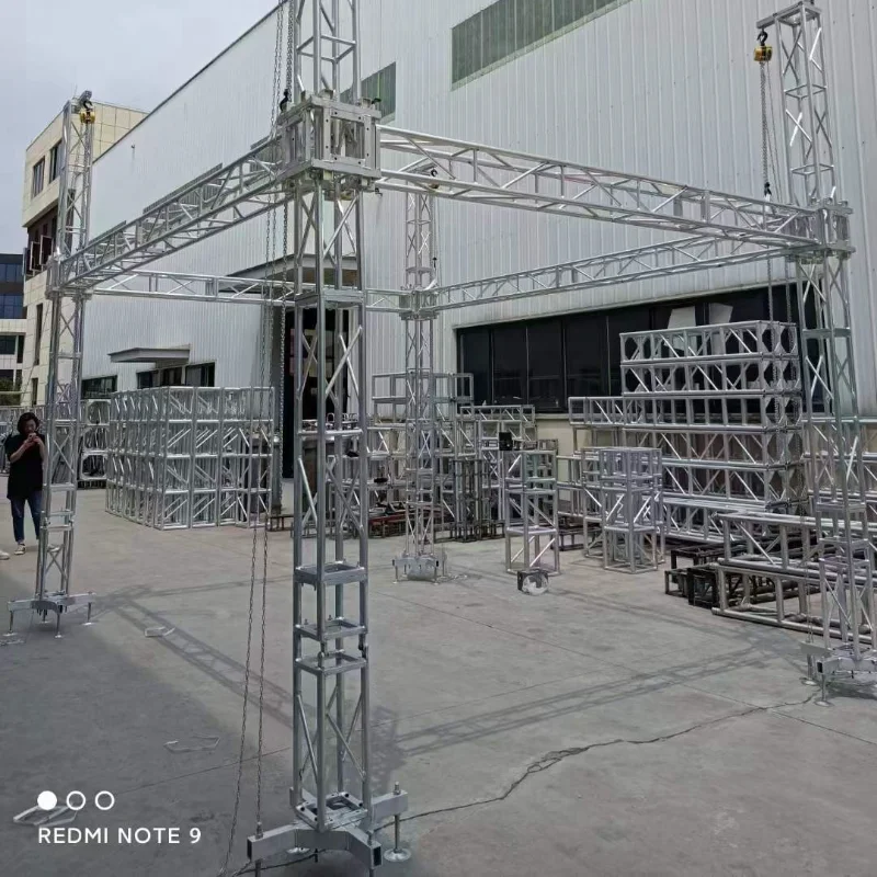 Brand New 205*205mm Bolt Small Aluminum Alloy Truss for Events Truss System High Quality Customized Circle Tube