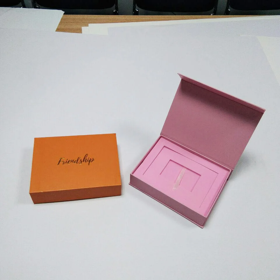 2022  Wholesale Rigid Book Shape Black Cardboard Packaging Credit VIP Card Gift Box