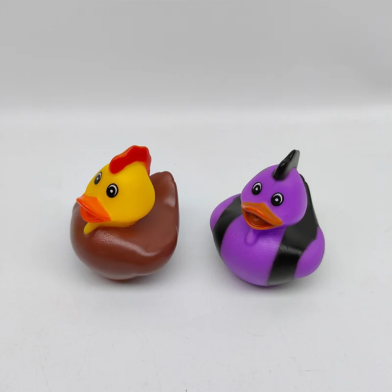 Hot Selling Cartoon Floating Toys Classroom Incentives Summer Beach Pool Activity Rubber Ducks For Kids Birthday Gifts