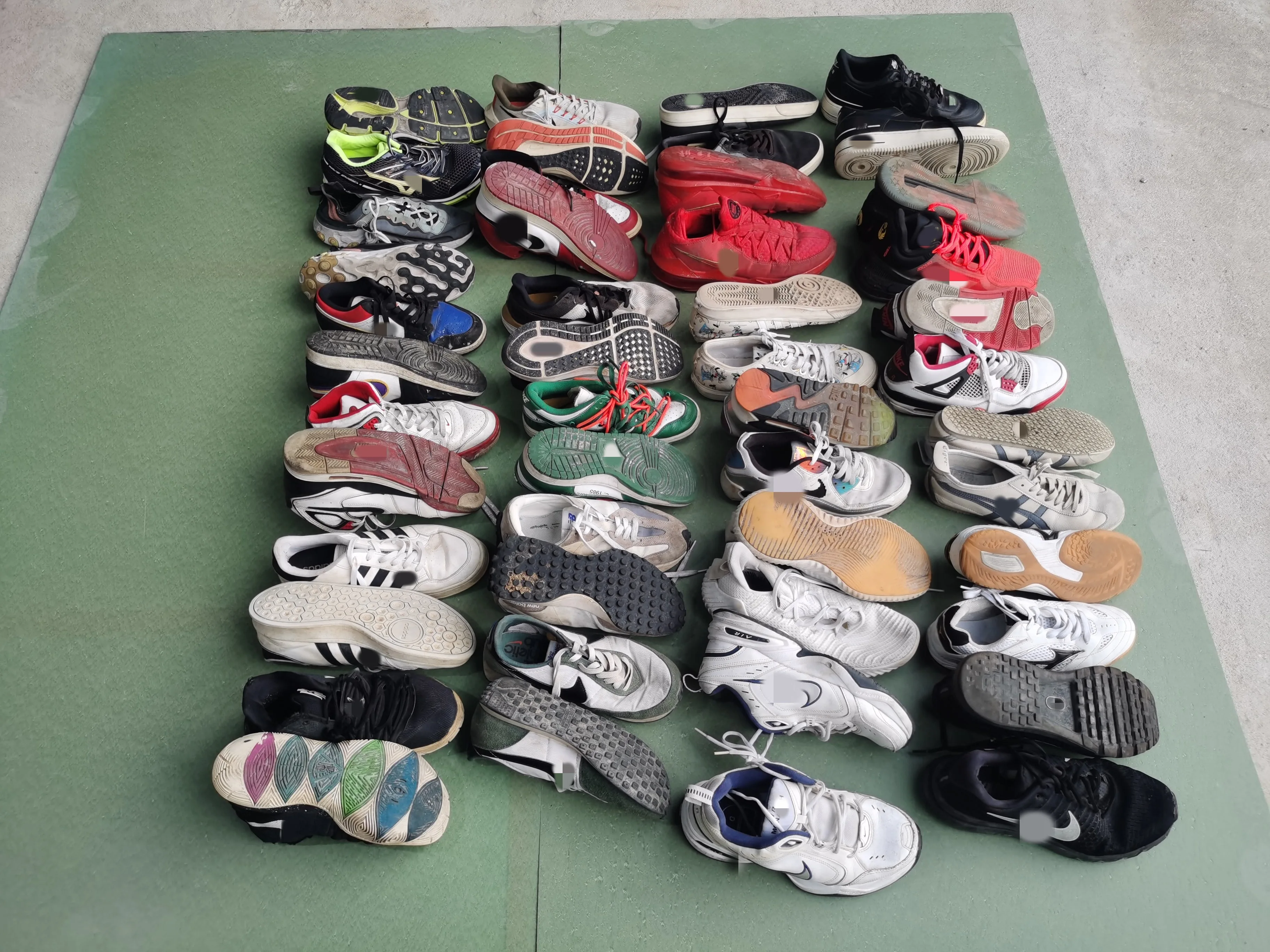 Second hand wholesale  sports bales luxury shoes high quality fashion style used International Men brand sneakers